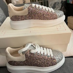 NIB Alexander McQueen Galaxy Glitter Sneakers Size 9/40 Price Firm